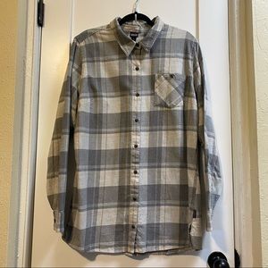 Patagonia gray plaid shacket sz XL